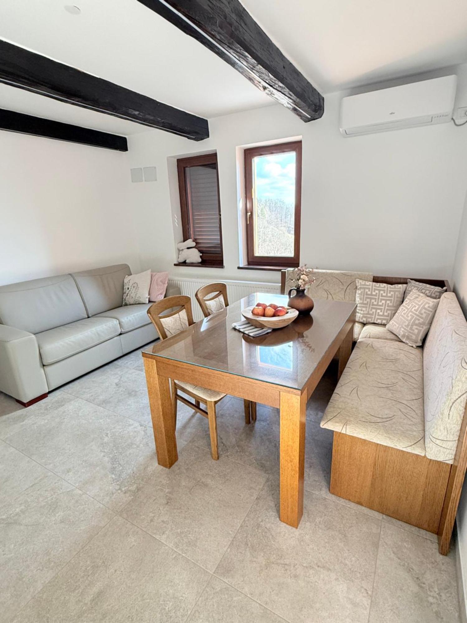 Holiday House David بوتْشيترتيك المظهر الخارجي الصورة